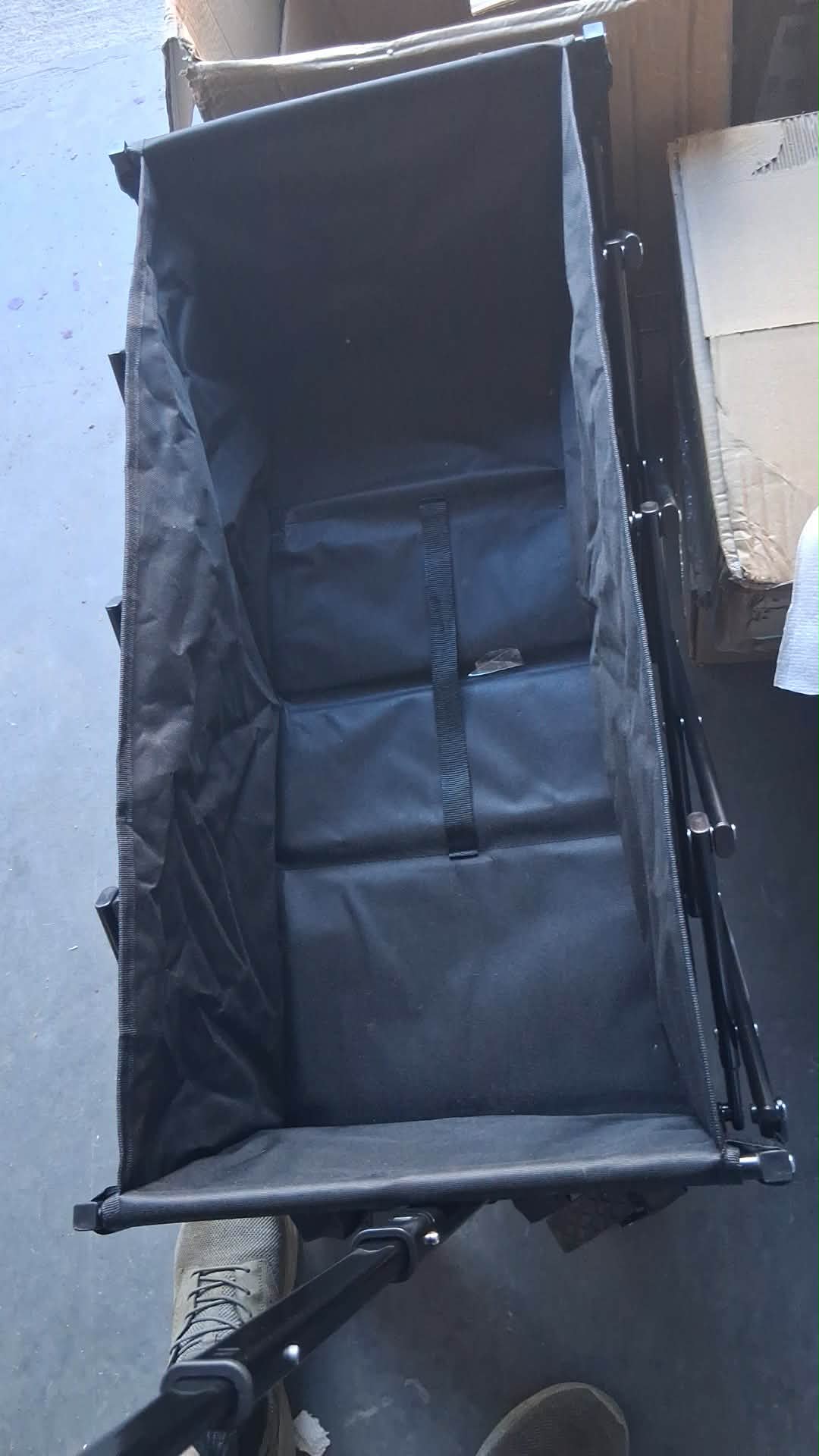 small folding wagon